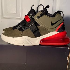 Nike Air Force 270 Mid Men’s 9
